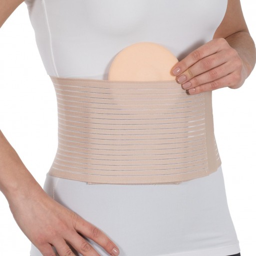 SL 243 A bandage belt with an umbilical hernia patch